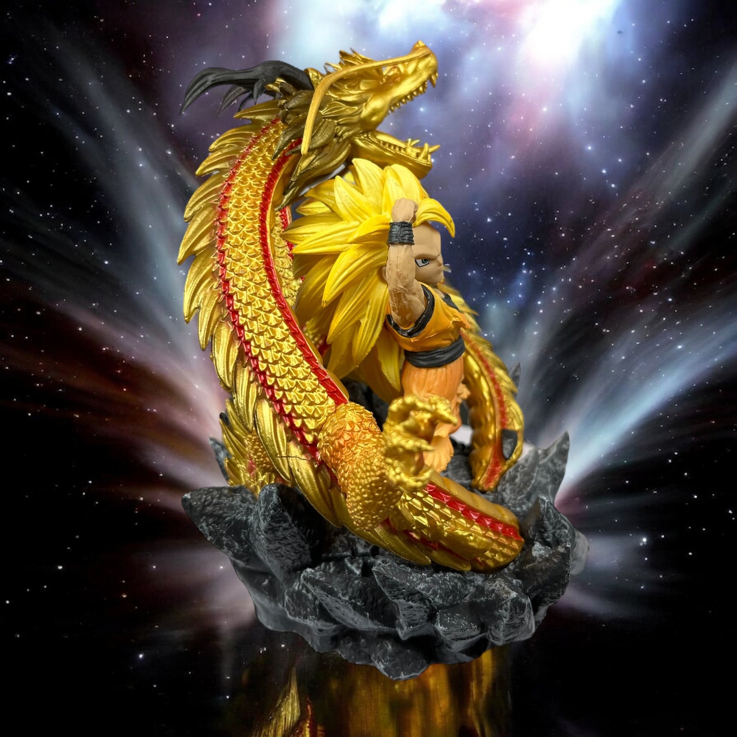 SS3 Goku Display Figure Gold Dragon Fist Explosion PVC Statue