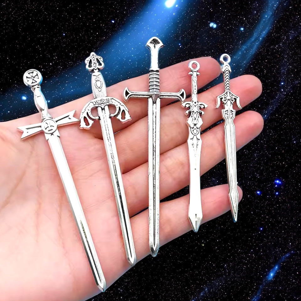 20 Pcs Ancient Silvery Mini Sword Metal Set - Keychains/bookmarks