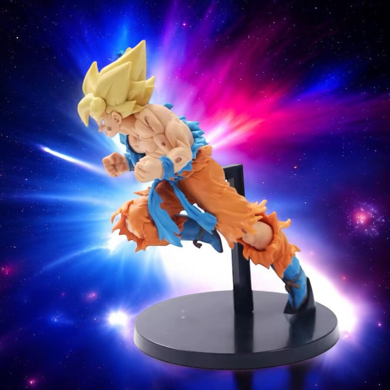 Super Saiyan Goku Fighter Figure - Dragon Ball Z - Display Stand Included